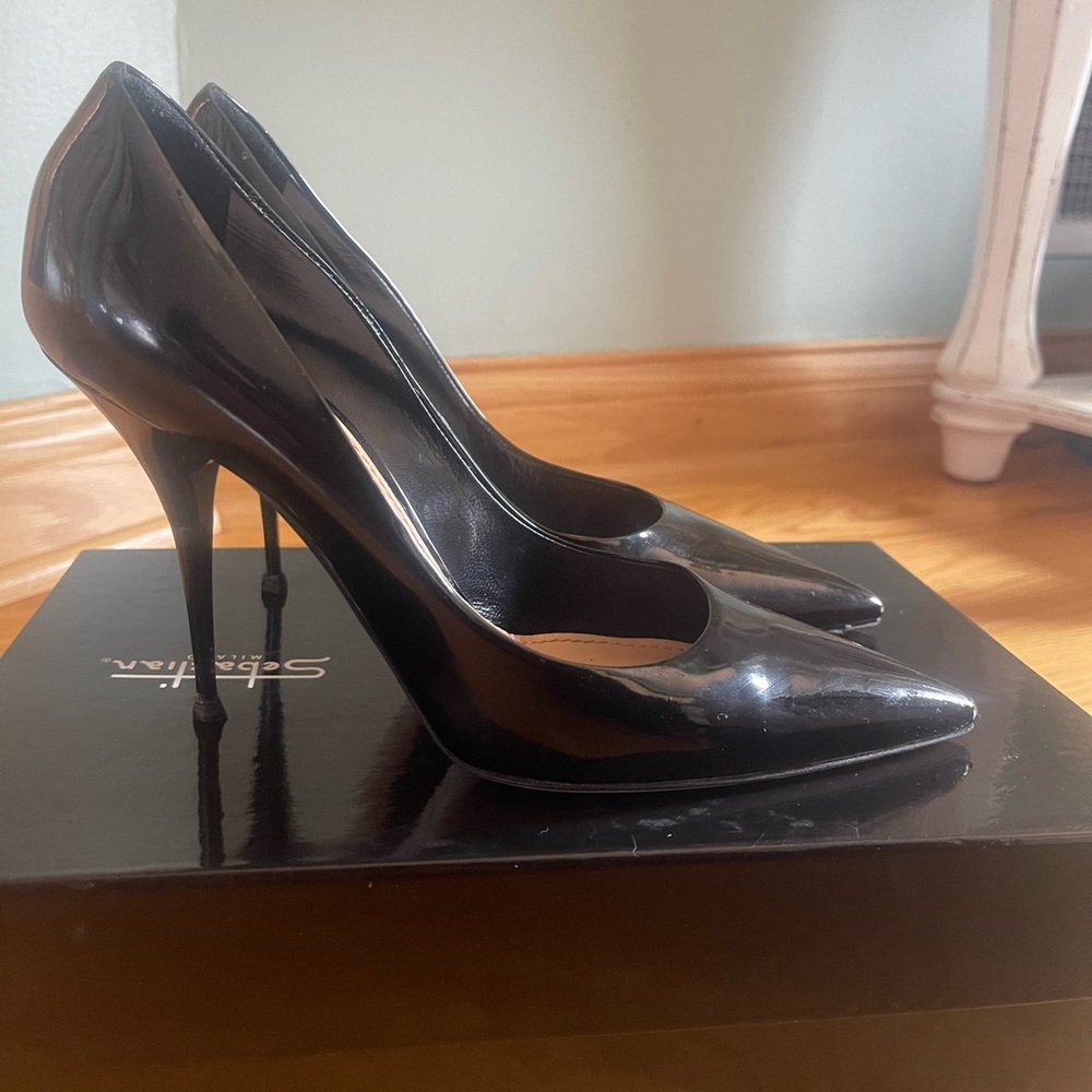 Sebastian Milano Glossy Black Heels